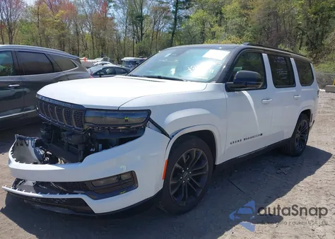 2024 Jeep Grand Wagoneer Series Ii z USA, uszkodzony, nr VIN 1C4SJVFP3RS105415